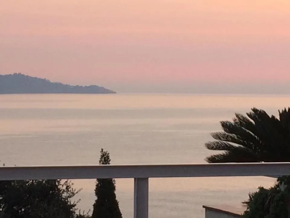 Cala Salions, Amplio Apartamento Con Visitas Al Mar Tossa De Mar elérhetőségei